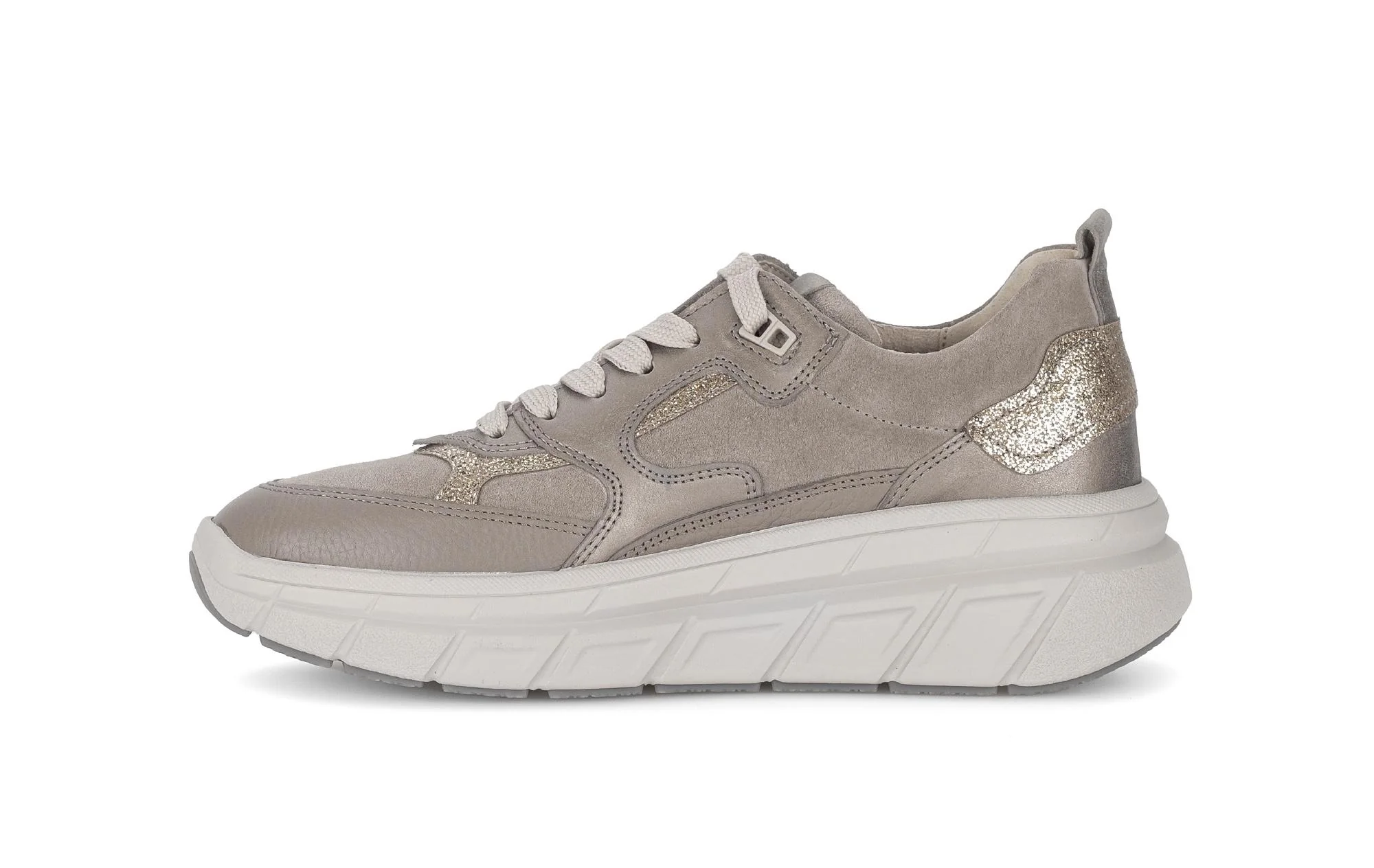 Baskets beige irisée en cuir lisse et nubuck - Image 2