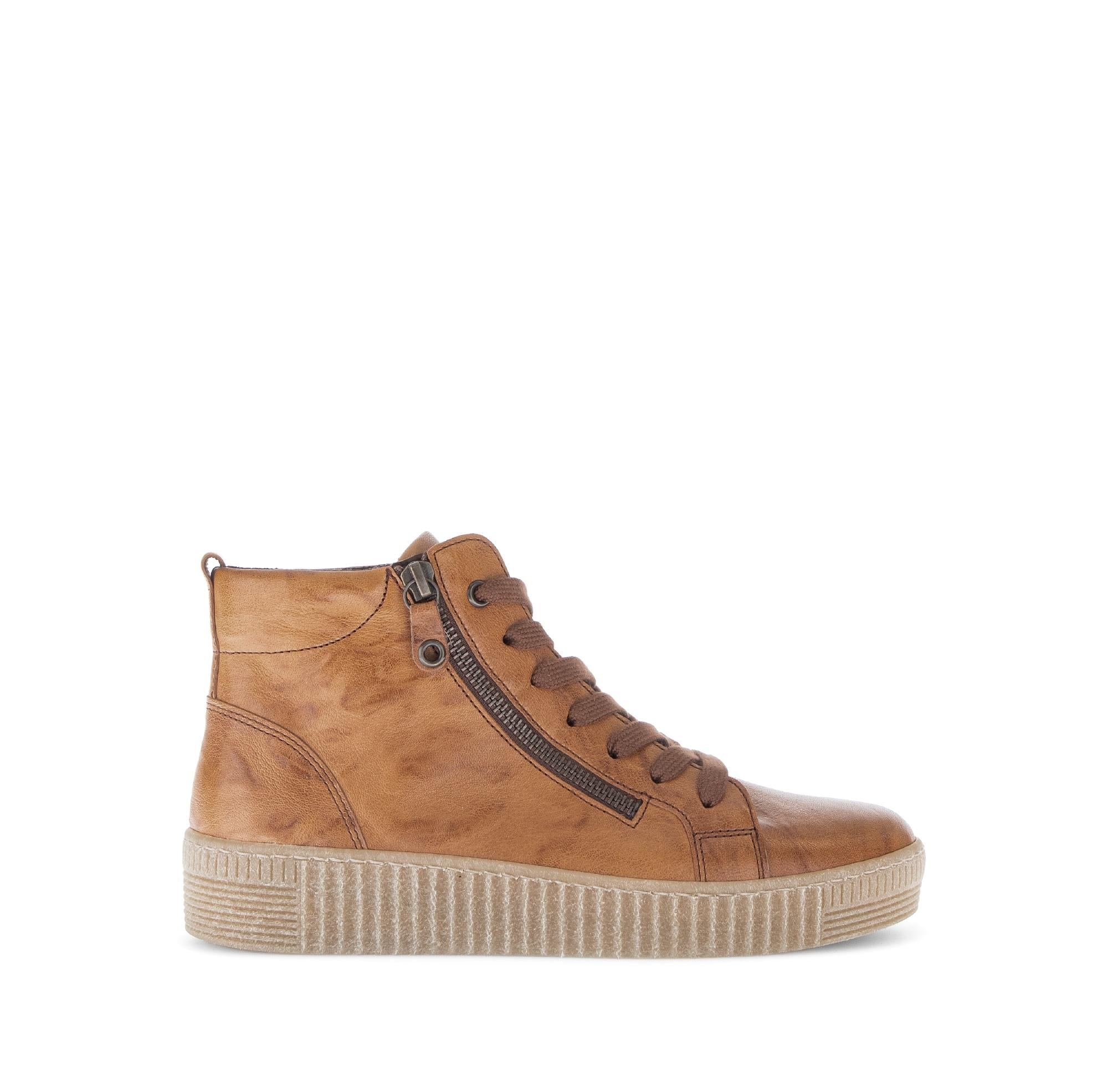 Baskets montantes marron en cuir gras